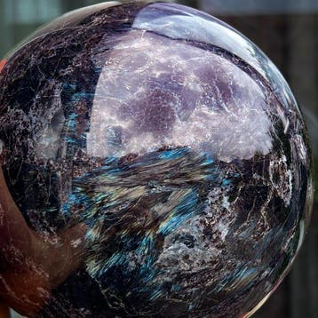 astrofylliet Fijn gepolijste Astrofyllietbol - Hoogte: 16 cm