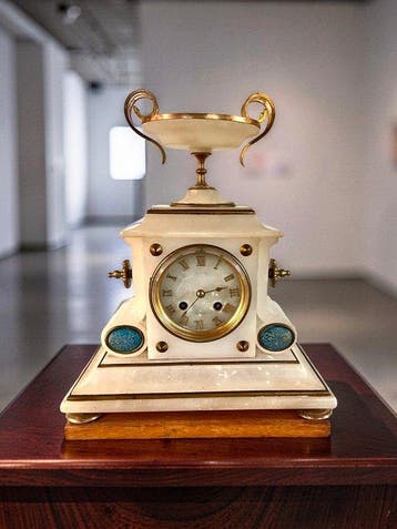 Pendule de cheminée - Verre, Régule, Albâtre, Laiton, Bois -, Antiquités & Art