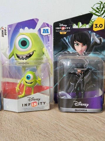 Disney Infinity + Marvel - Wii + Wii U - Figurines Disney, Consoles de jeu & Jeux vidéo