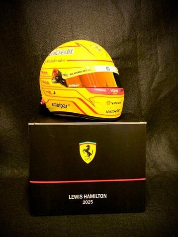 Ferrari - Lewis Hamilton - 2025 - Schaal 1:2 helm, Nieuw