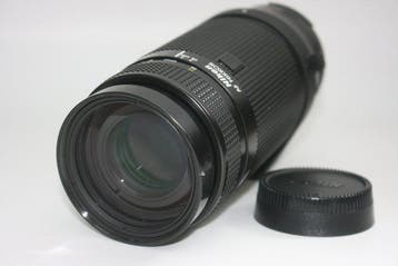 Nikon AF NIKKOR 75-300mm 1:4.5-5.6 Objectif à focale