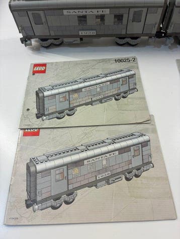 Lego Set - Train - 2 SANTA FE CARS - GREAT CONDITION 10025, Enfants & Bébés, Jouets | Duplo & Lego