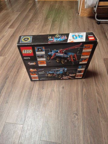 Lego Set - 42070 - Technic - 6x6 All Terrain Tow Truck, Kinderen en Baby's, Nieuw