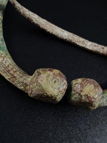 Viking periode Brons Viking penannulaire speld