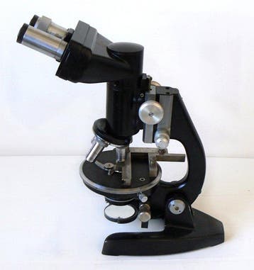 Binocular compound microscope - 1900-2000 - Frankrijk -