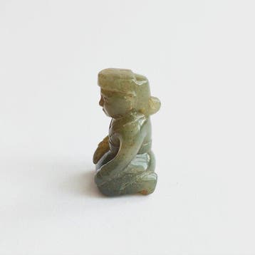 Oud-Chinees Hard Stone XS Biddende Menselijke Kralenbeeld
