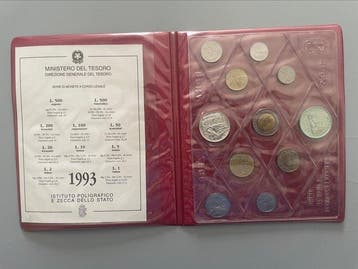 Italië. Lotto 4 Serie Divisionali 1993-1996 (Zonder, Postzegels en Munten