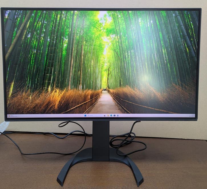 EIZO 32inch 4k EV3285 (6 stuks), Computers en Software, Monitoren, IPS, Ingebouwde speakers, Hoofdtelefoonaansluiting, In hoogte verstelbaar