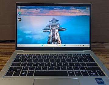 HP EliteBook 830 G8 Intel i7 16GB RAM 500GB M2 (6 stuks), Computers en Software, Windows Laptops, Qwerty, I7, 13 inch, Refurbished