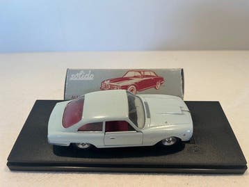 Solido 1:43 - Modelauto - Alfa Romeo 2600 Bertone, Nieuw