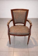 Stoel - Walnoot - Hoogte : 98 cm