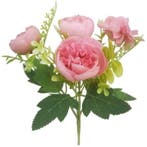 Boeketje ranonkel hortensia hydrangea en besjes roze