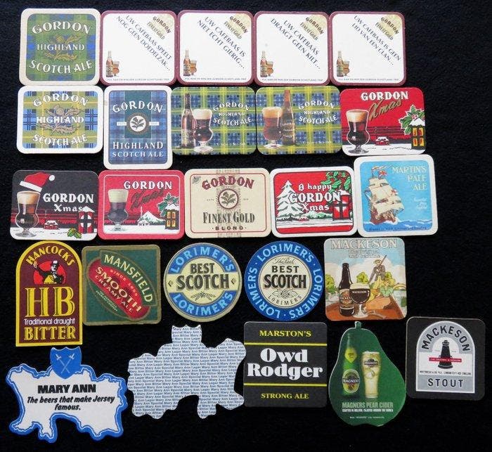 200 bierviltjes met bieren uit het Verenigd Koninkrijk:, Antiquités & Art, Antiquités | Jouets