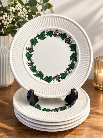Wedgwood - Ontbijtbord (6) - Six plates Stratford of, Antiquités & Art, Antiquités | Meubles | Tables