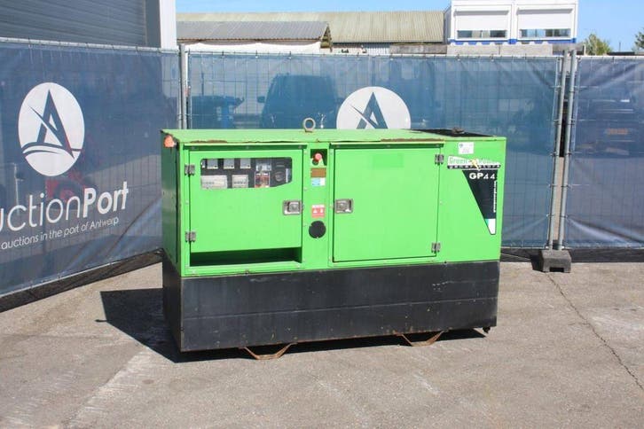 Veiling: Generator Green Power GP 44 S/J Diesel 40kVA 2009, Articles professionnels, Machines & Construction | Générateurs, Enlèvement