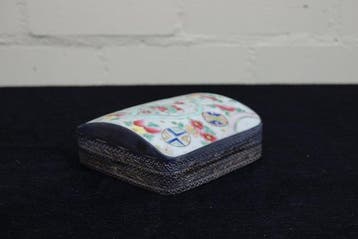 Ornement décoratif