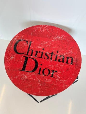 Rob VanMore - Tea-time by Christian Dior - ø50cm