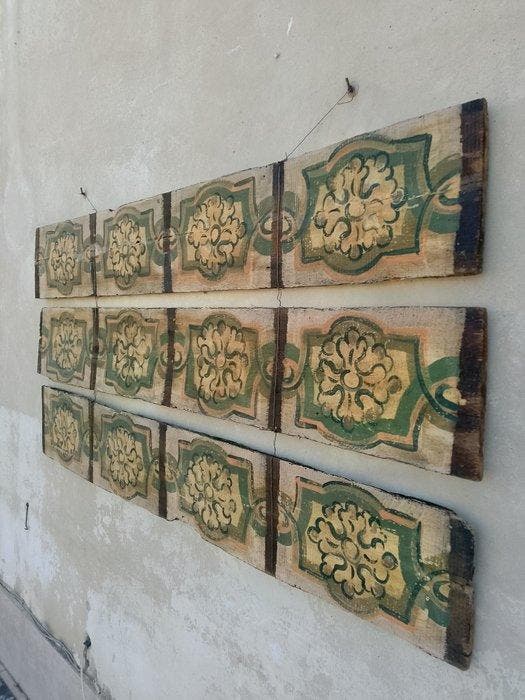 Decoratief ornament (3) - Italië - plafondplanken, Antiek en Kunst, Antiek | Overige Antiek