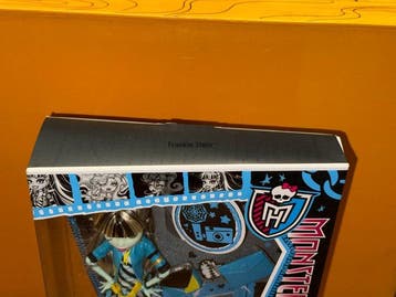 Mattel - Poupée Monster High / Frankie Stein / Mattel 2012 -
