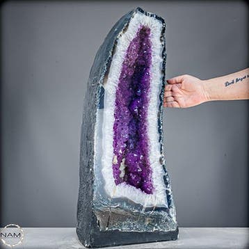 Prachtige amethistdruse met calciet – wonder der natuur -