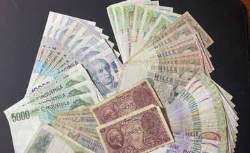 Italië. Lotto di 63 banconote Lire Anni Vari (Zonder
