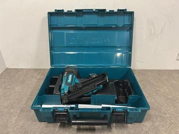 Veiling - Makita accu bradsmachine 18V body DBN900ZK, Nieuw