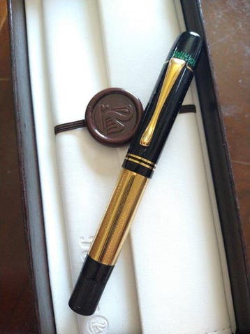 Pelikan - 1931 LE Gold Originals of Their Time Fountain Pen