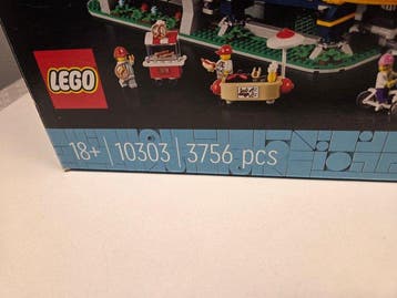 Lego Set - 10303 - Creator Expert - LEGO 10303 Loop Coaster