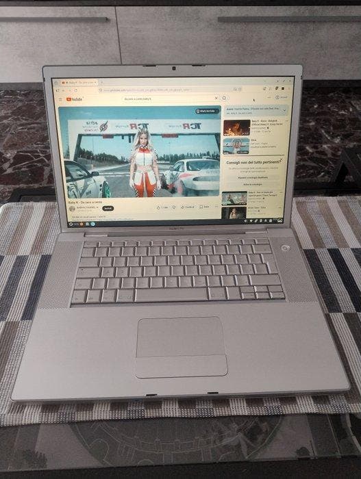 Apple MacBook Pro 15 (2007) | Core 2 Duo 2.33GHz | 4GB RAM, Games en Spelcomputers, Spelcomputers | Overige Accessoires