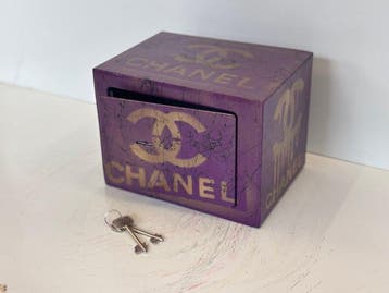 Rob VanMore - Chanel Vault