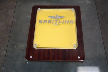 Breitling - Breitling - Reclamebord - Hout, Glas, Metaal,