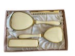 Ensemble coiffeuse (4) - Celluloïd - Ensemble de toilette