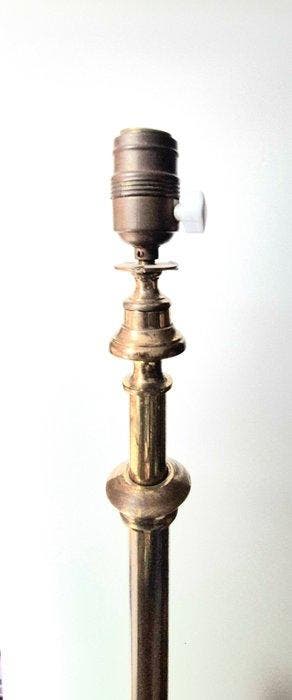W.A.S. Bensen & co nr 4569 - Staande lamp - 4569 - Vervuld