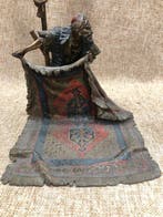 Franz Bergmann - Beeld, Oriental carpet seller - 22 cm -