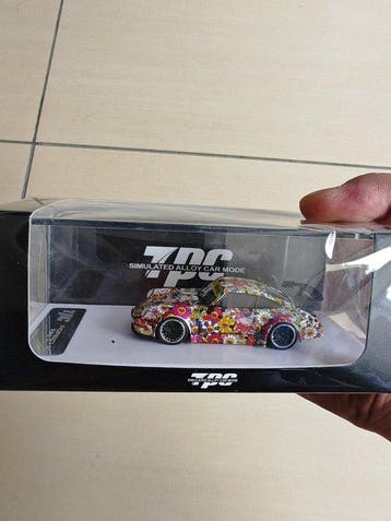 TPC 1/64 Porsche RWB 964 Takashi Murakami Sunflower Model