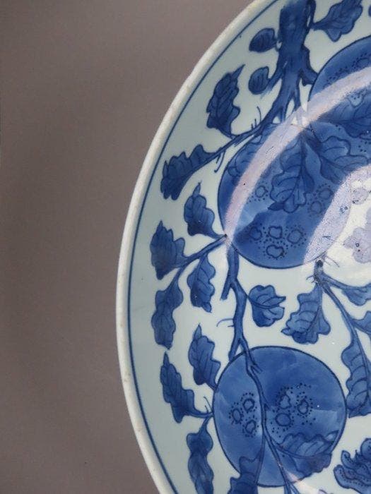 Kangxi (1662-1722) - Kom - THREE ABUNDANCES - LARGE SANDUO, Antiquités & Art, Antiquités | Autres Antiquités