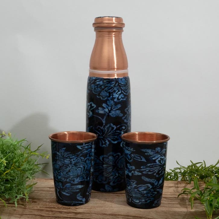 Puur koperen set van fles bloemenprint blauw ± 950 ml met 2, Sport en Fitness, Gezondheidsproducten en Wellness, Ophalen of Verzenden
