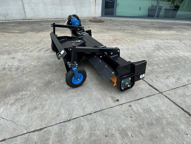 Veiling: Verticuteermachine GiYI LPR71 2026 Nieuw, Articles professionnels, Machines & Construction | Pompes & Compresseurs, Enlèvement
