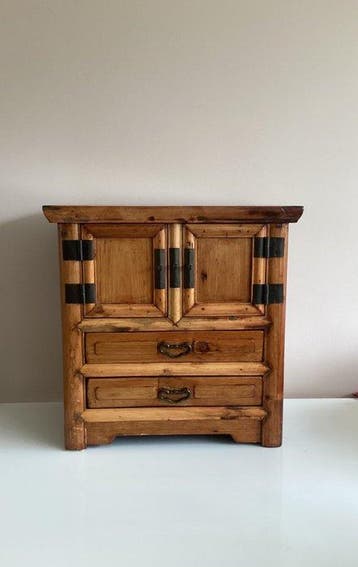 Armoire - Bois - Petit meuble