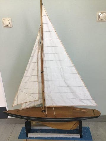 Navire miniature