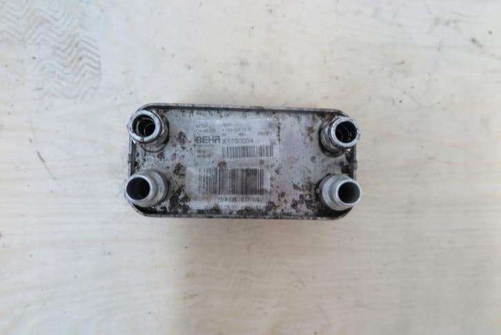 Mercedes W204 W212 W207 2.2 CDI oliekoeler A0995002300, Auto-onderdelen, Airco en Verwarming, Gebruikt, Verzenden