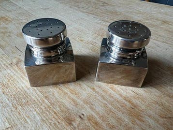 Salière et poivrière (2) - Argent