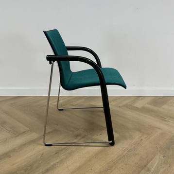 Thonet S320 vergaderstoel / stapelstoel, groen - zwart