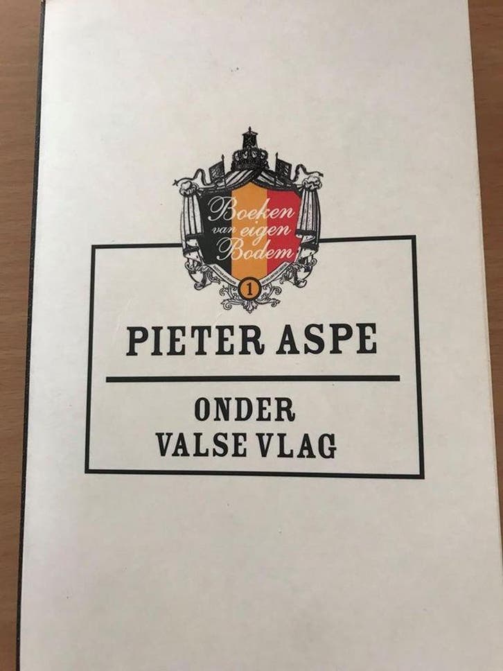 Onder valse vlag 9789078432333 Pieter Aspe, Boeken, Romans, Gelezen, Verzenden