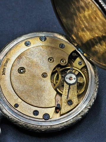 Medana - Swiss Made - 1900-1949, Nieuw