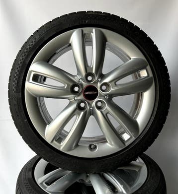 MINI Cooper S F55 F56 F57 17 inch JCW Velgen + Winterbanden, Verzenden, Banden en Velgen