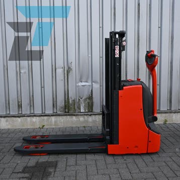 Linde D06 Elektrische stapelaar, Stapelaar