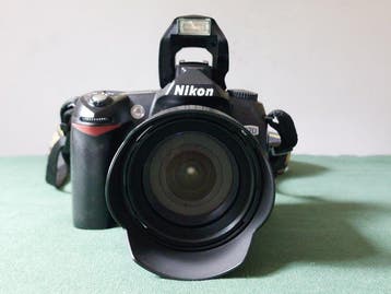 Nikon D70 & Nikon DX zoomlens AF-S Nikkor 18 – 70 mm 1:3.5 –