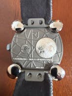 Romain Jerome - Moon Invader 40 Heavy Metal Auto -