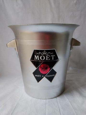 Moët & Chandon - Lotto 2 Secchielli Champagne / Glacette